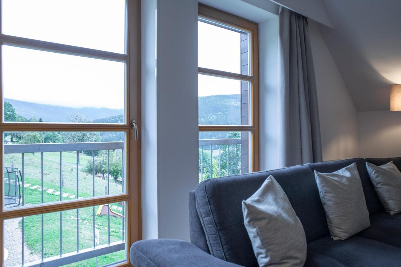 Hotel Amenity & 4*