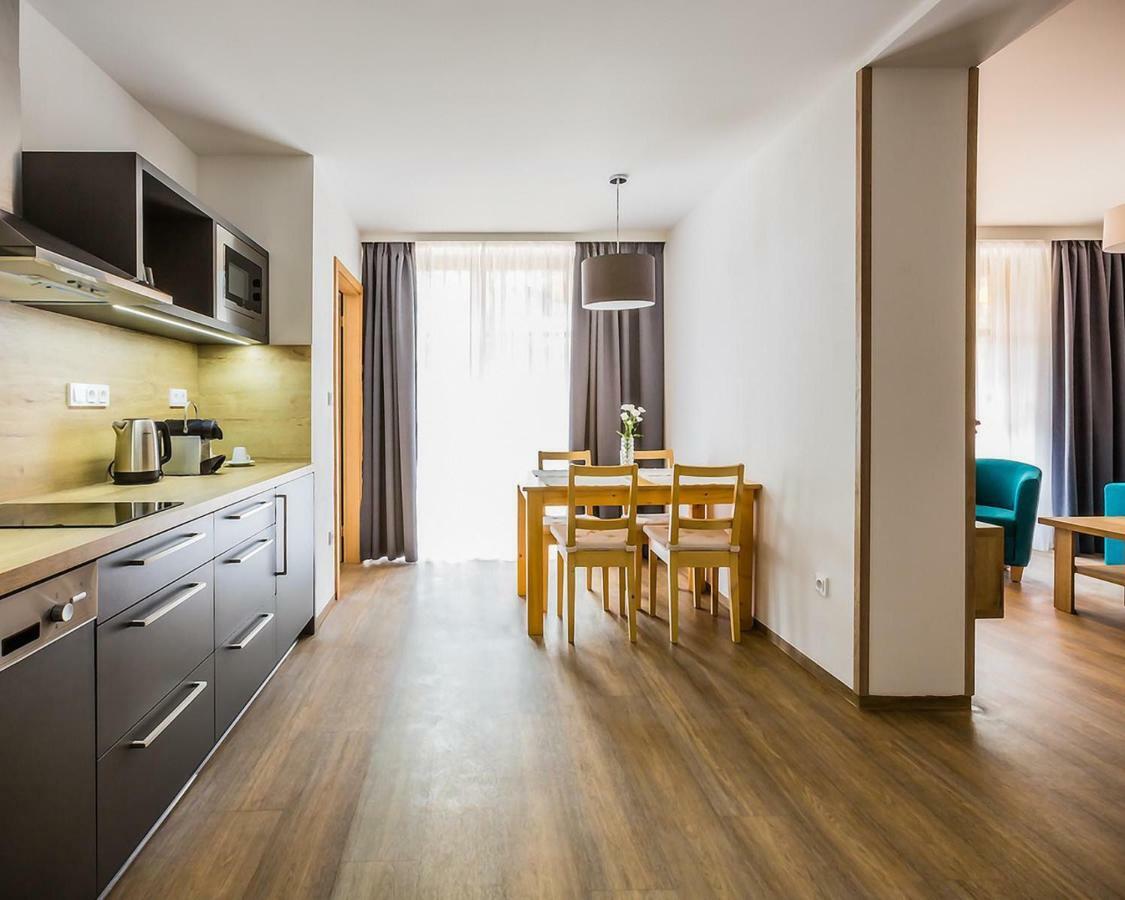 Hotel Amenity & 4*